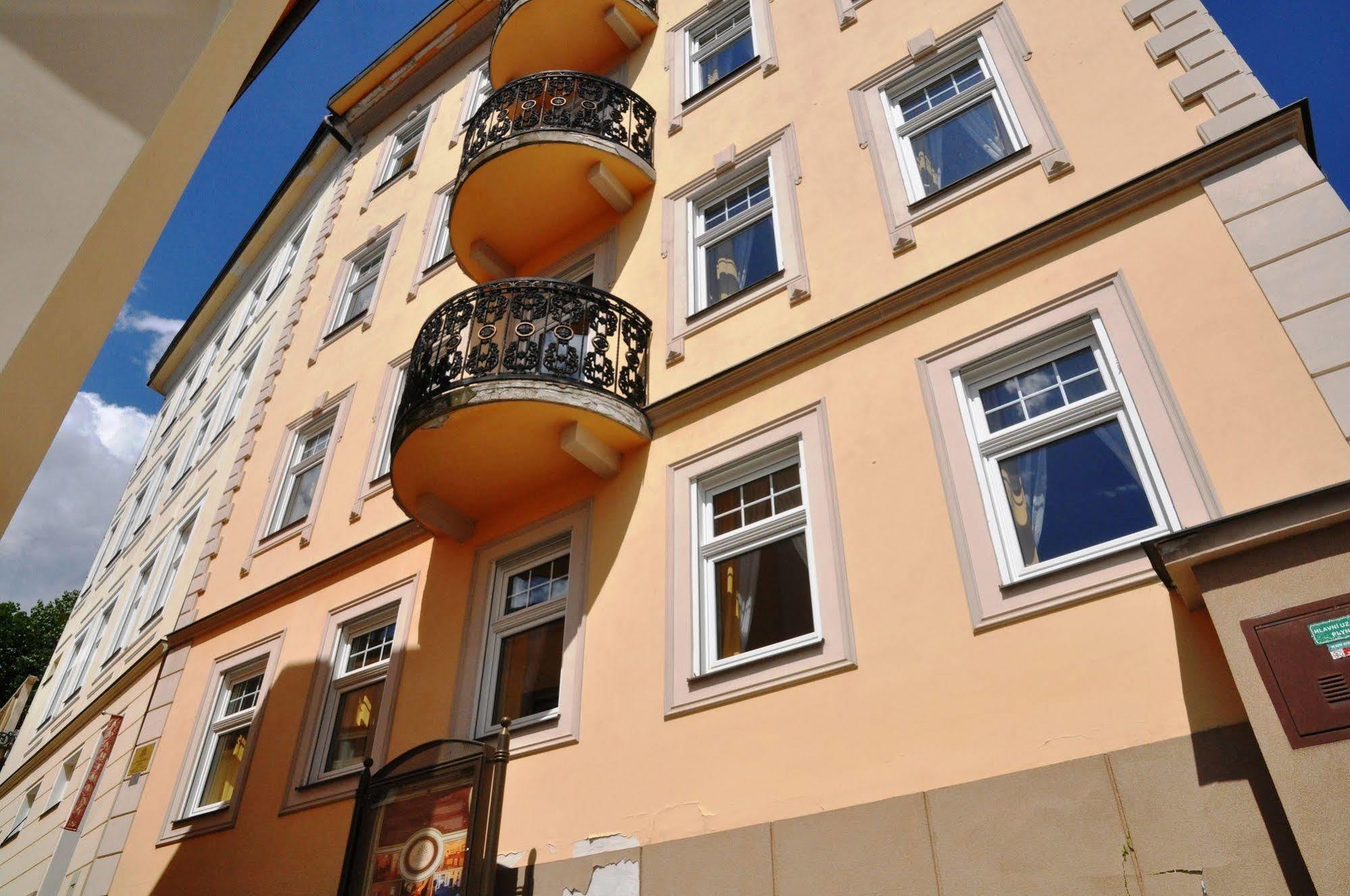 Festival Apartment Karlovy Vary Exterior photo